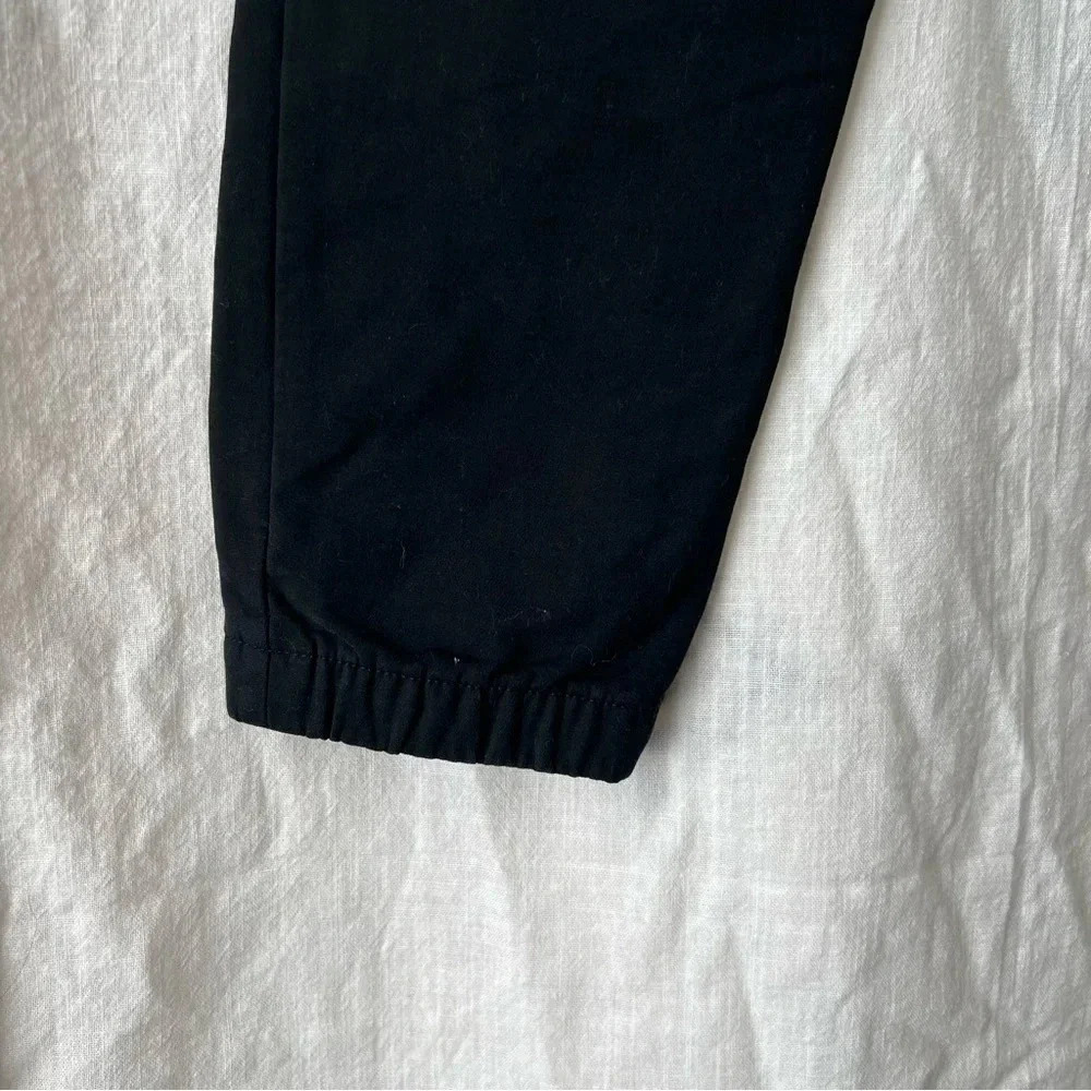 Michael Kors Men's, Travel Stretch Pants, Black, Small NWOT's - Picture 2 of 7
